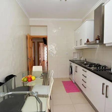 Coastal Haven - Holiday Close To Beach Apartament *