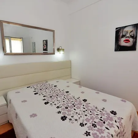Apartament Coastal Haven - Holiday Close To Beach