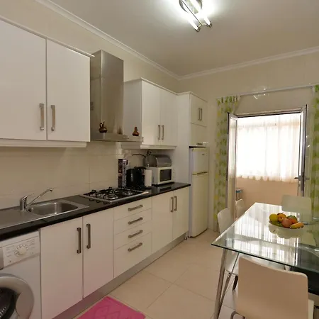 Coastal Haven - Holiday Close To Beach Apartament
